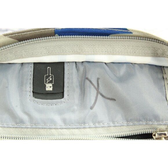 LL Bean Big Kids Deluxe Book Pack 37L School Backpack Camo Print - Picture 10 of 13